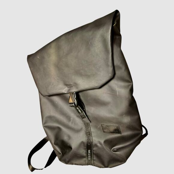 Crumpler Street style Sprout backpack Travel Computer 13" Backpack Bag Gray - Picture 12 of 16